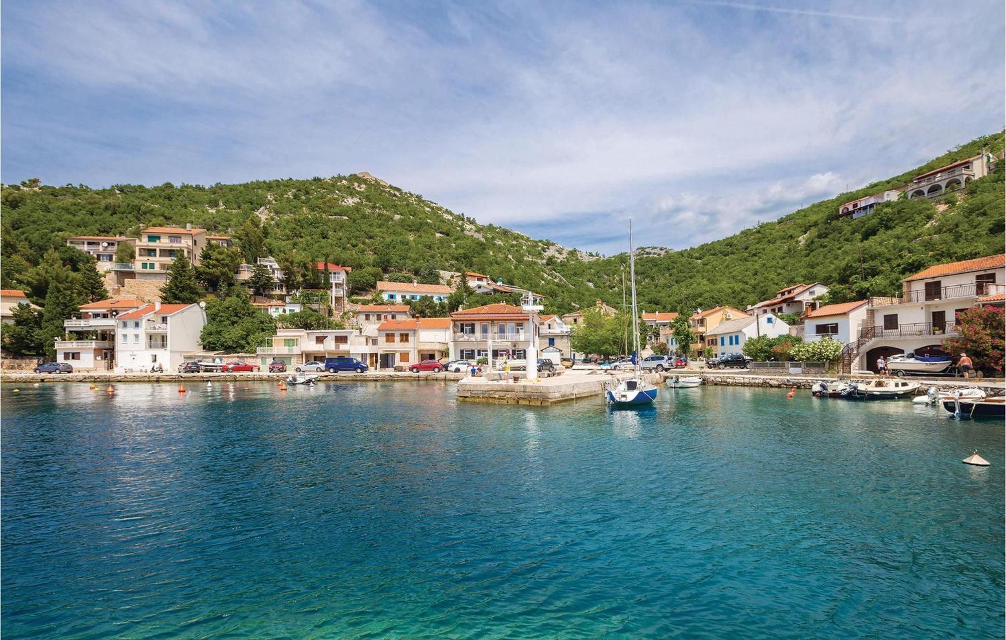 Cozy Apartment In Starigrad With House Sea View Zewnętrze zdjęcie
